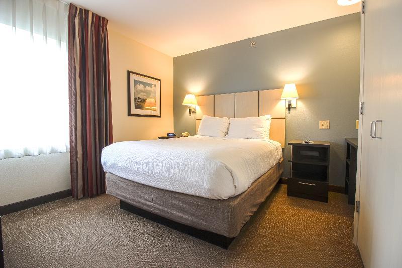 Sonesta Simply Suites St Louis Earth City Extérieur photo