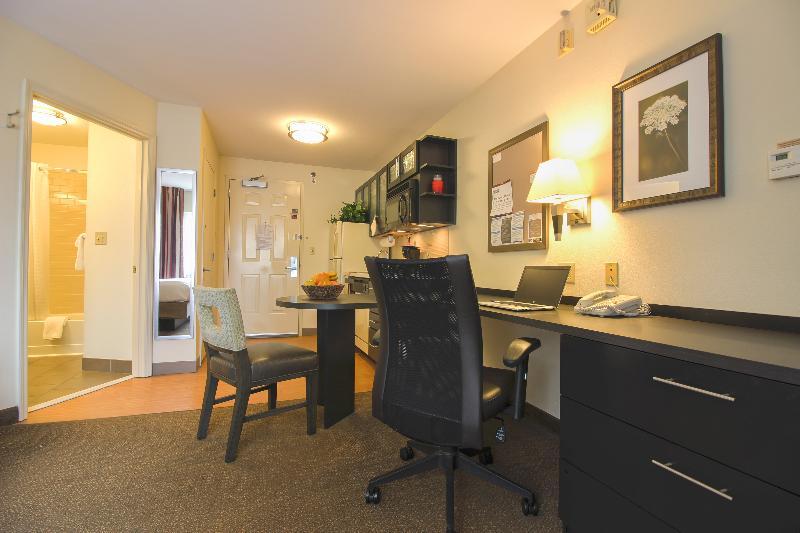 Sonesta Simply Suites St Louis Earth City Extérieur photo