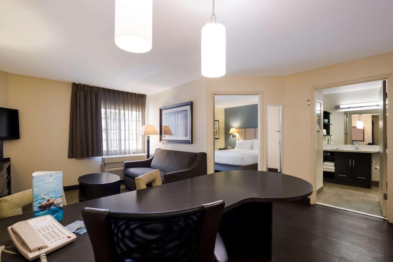 Sonesta Simply Suites St Louis Earth City Extérieur photo