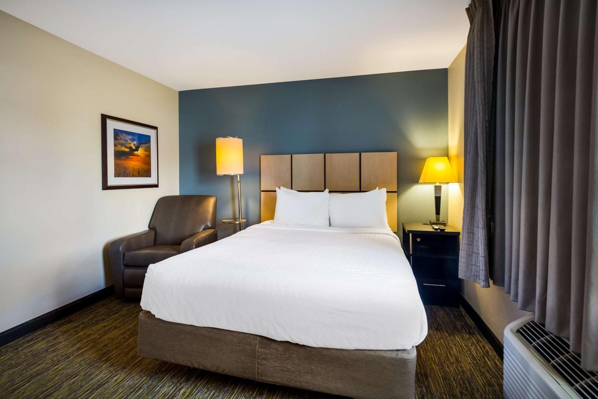 Sonesta Simply Suites St Louis Earth City Extérieur photo