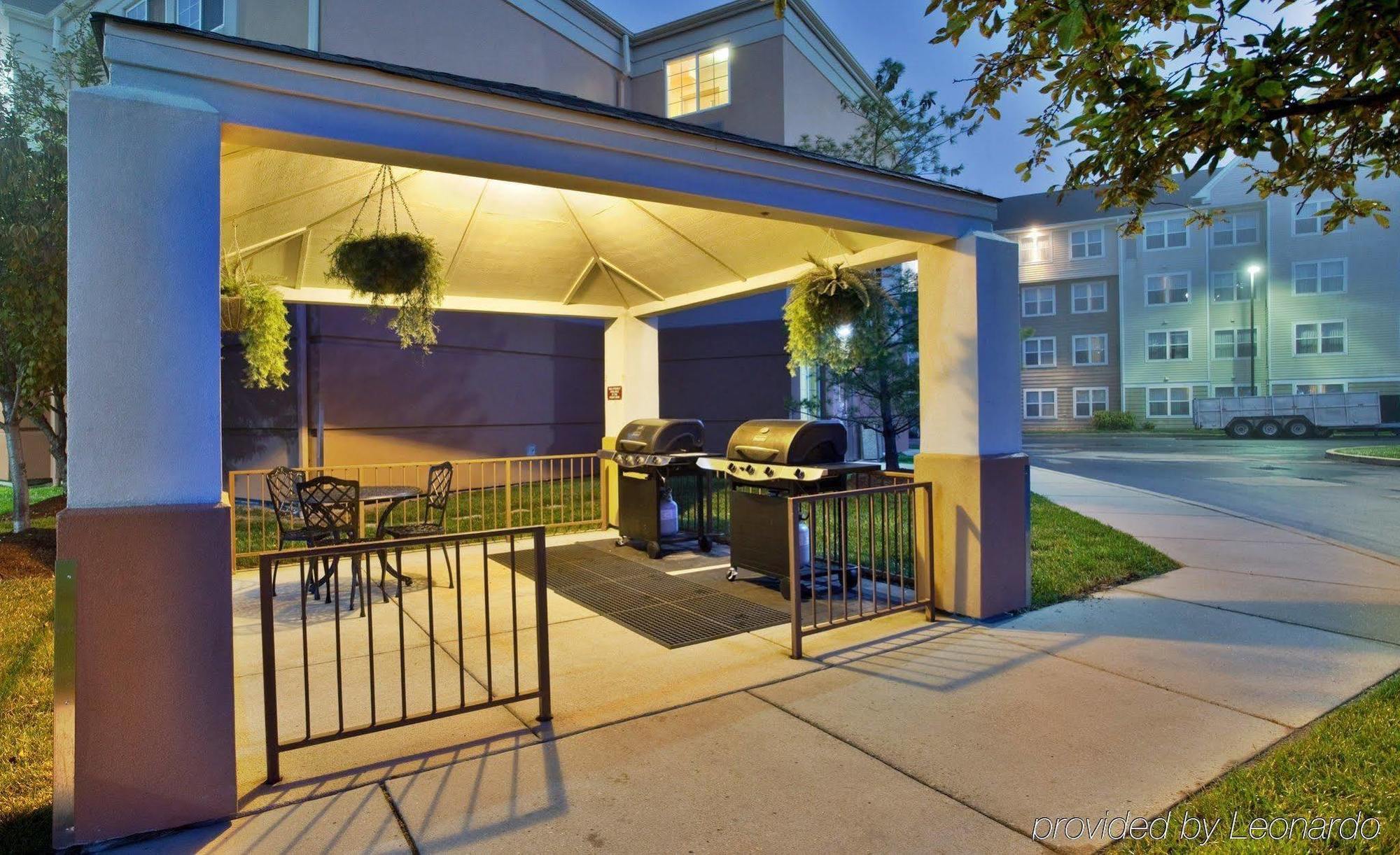 Sonesta Simply Suites St Louis Earth City Extérieur photo